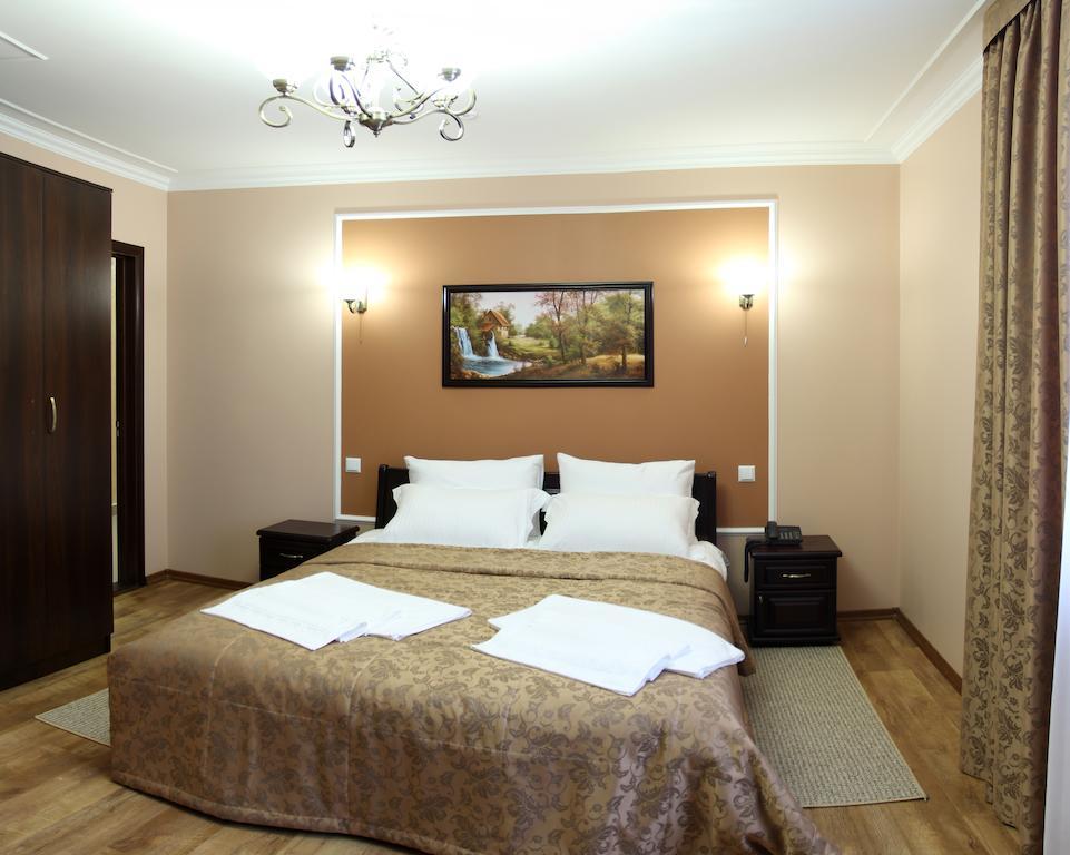 Sobkoff Hotel Khmelʼnytsʼkyy Szoba fotó
